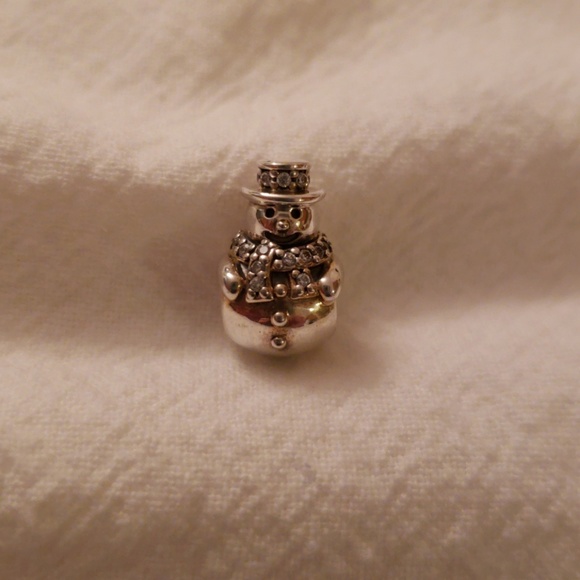 Pandora Snowman charm - Picture 2 of 4